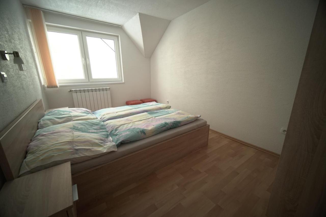 Apartment Imka ลุคชกี ภายนอก รูปภาพ